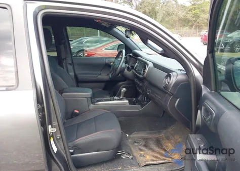 2019 Toyota Tacoma Trd Off Road z USA, uszkodzony, nr VIN 3TMCZ5AN0KM229840